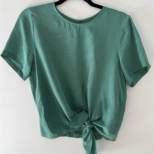 Madewell Short Sleeve Tie-Front Top in Green